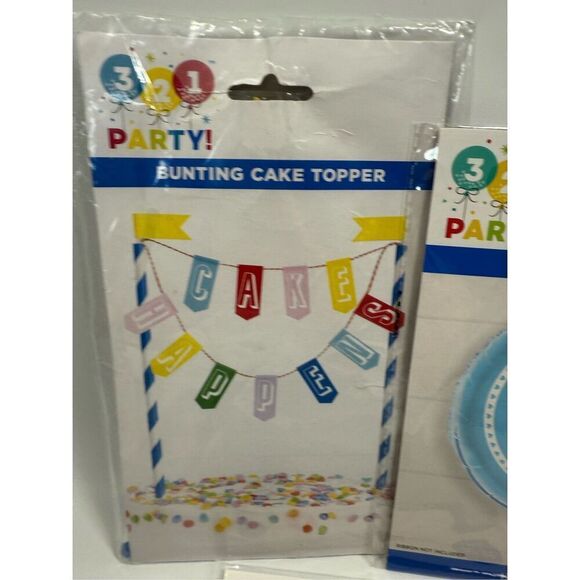 D32 Party Decorations- It's a Boy 3 piece set 2 balloons and cake topper - Picture 3 of 4